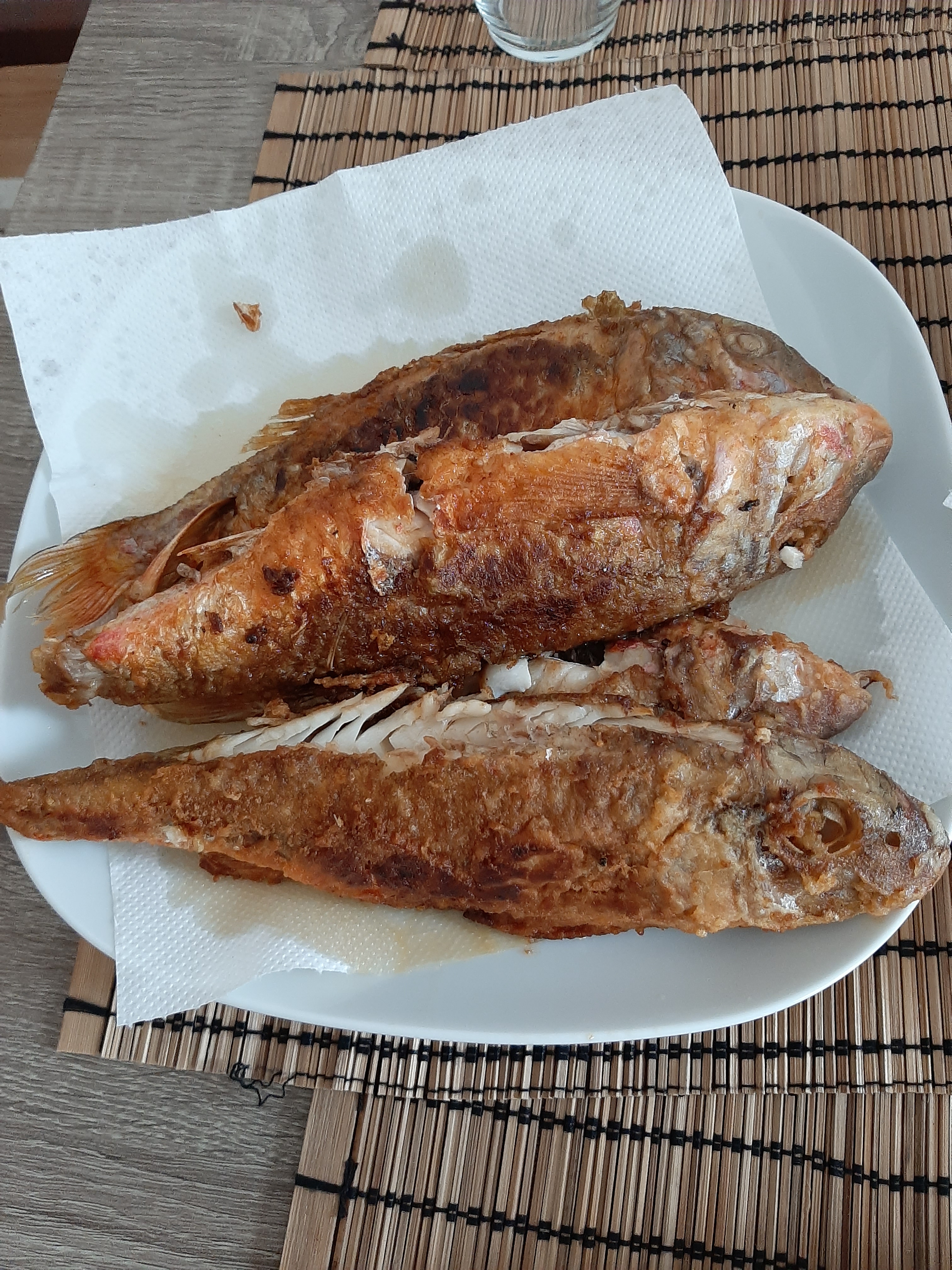 Gebackene "Barbouni" Barben